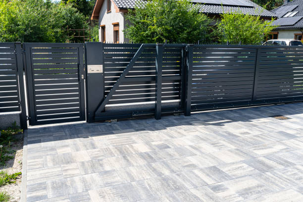 Best Residential Driveway Paver Services  in Pontoon Beach, IL
